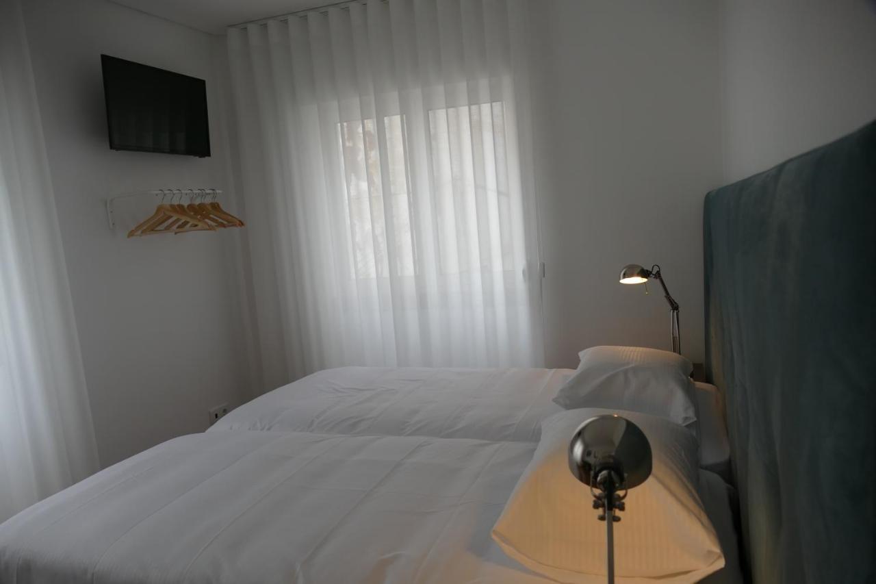 Guest House Eca - Centro Historico レイリア エクステリア 写真